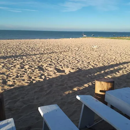 Maisonnette à Proximité Et Port De St-martin Saint-Martin-de-Ré