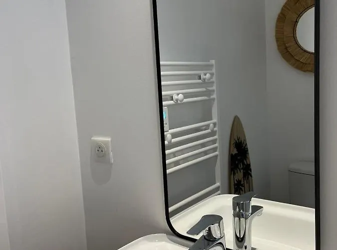 Maisonnette A Proximite Et Port De St-martin *