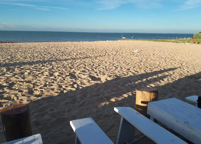 Maisonnette A Proximite Et Port De St-martin Saint-Martin-de-Re